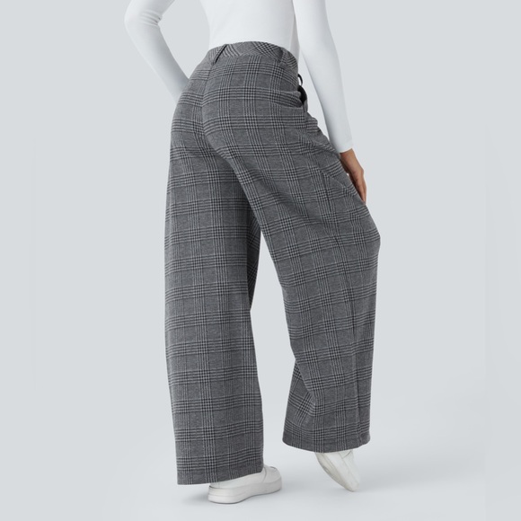 Halara High Waisted Pocket Wide Leg Houndstooth
Plaid Casual Pants - Picture 2 of 4